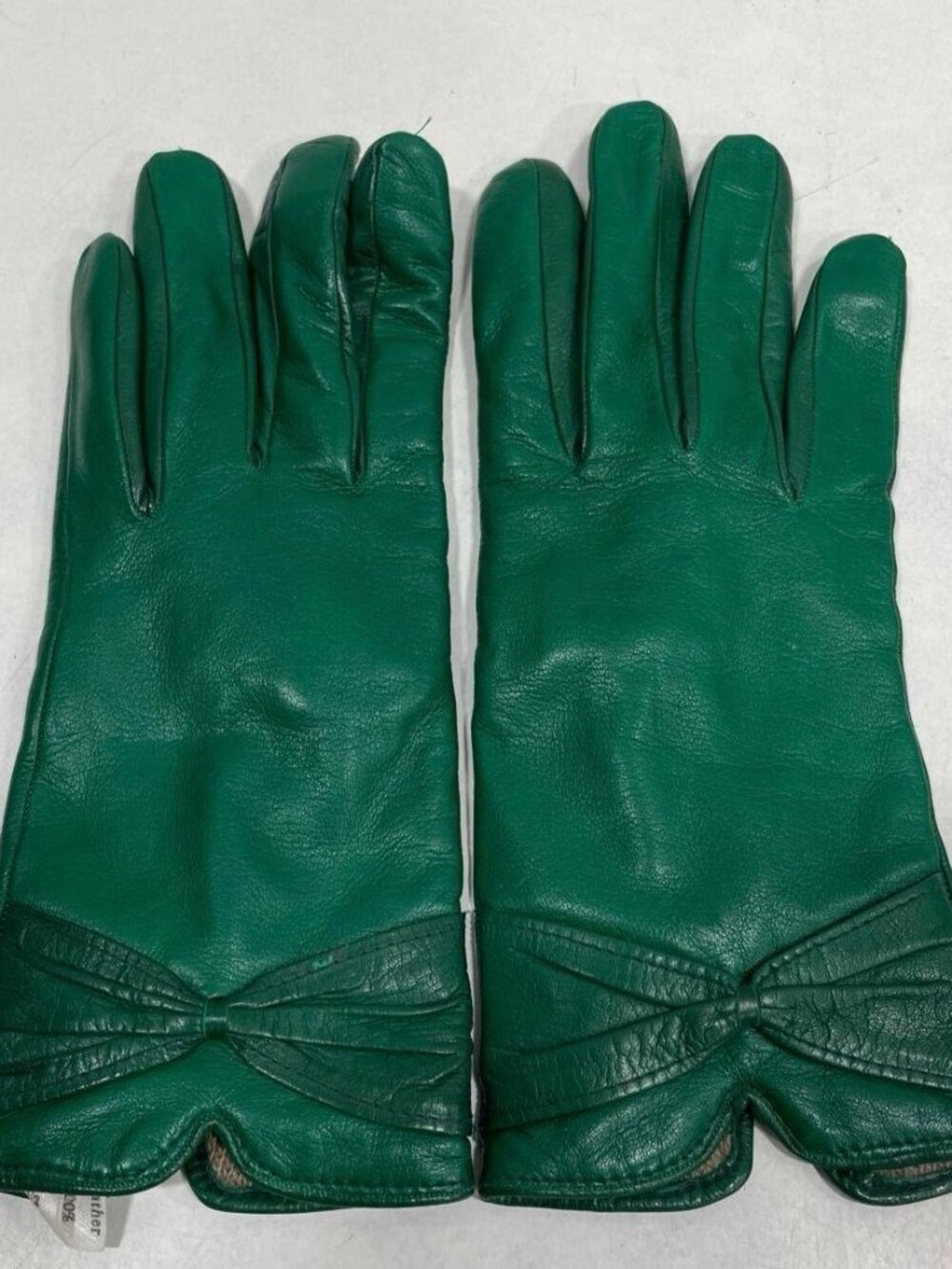 Green Leather Cashmere Lined Bow Gloves Womens 7.5 Made in Italy